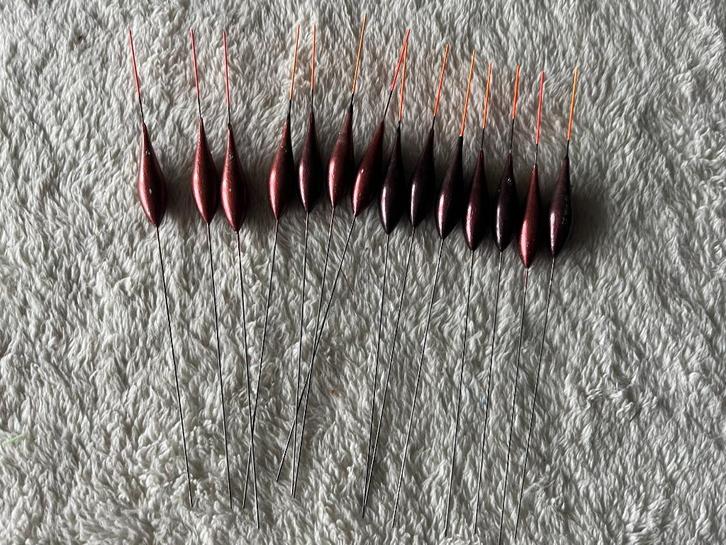 adv 361 / NIEUW set 14 dobbers MILO 0,60gr, Watersport en Boten, Hengelsport | Witvissen, Nieuw, Dobber of Lood, Ophalen of Verzenden