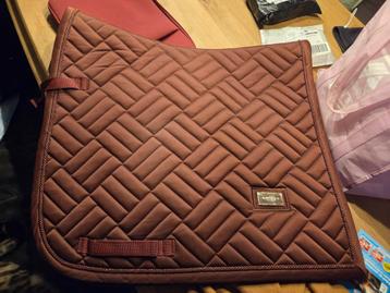 Equestrian stockholm maroon dekje beschikbaar voor biedingen