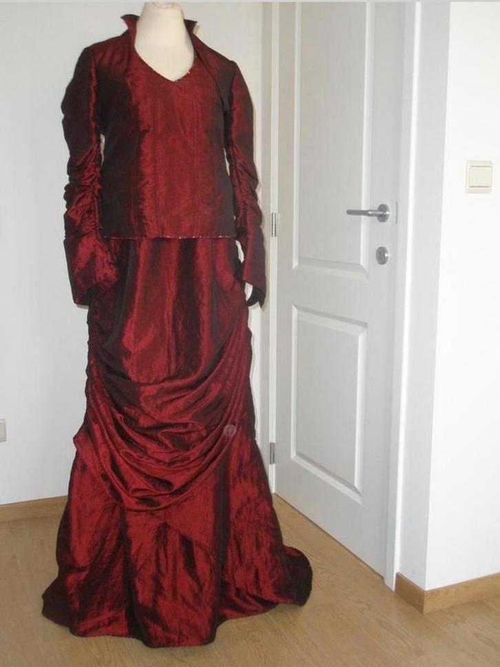 Avondjurk / bruidsjurk / feestjurk / galajurk  bordeau rood, Kleding | Dames, Gelegenheidskleding, Zo goed als nieuw, Galajurk