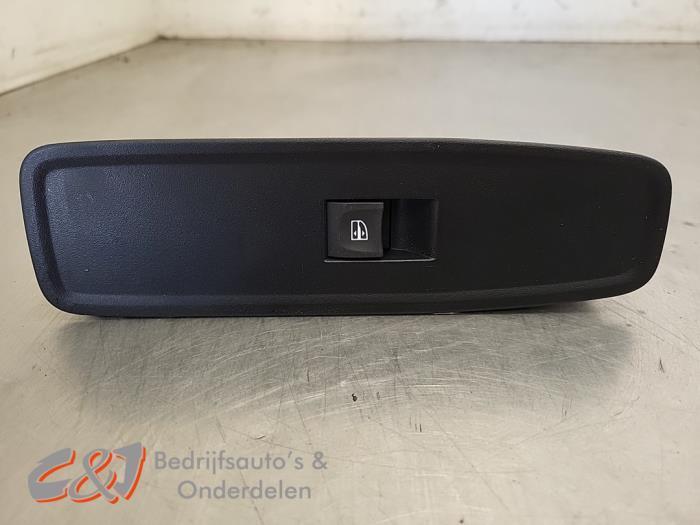 Elektrisch Raam Schakelaar van een Mercedes Citan, Auto-onderdelen, Dashboard en Schakelaars, Mercedes-Benz, Gebruikt, 3 maanden garantie