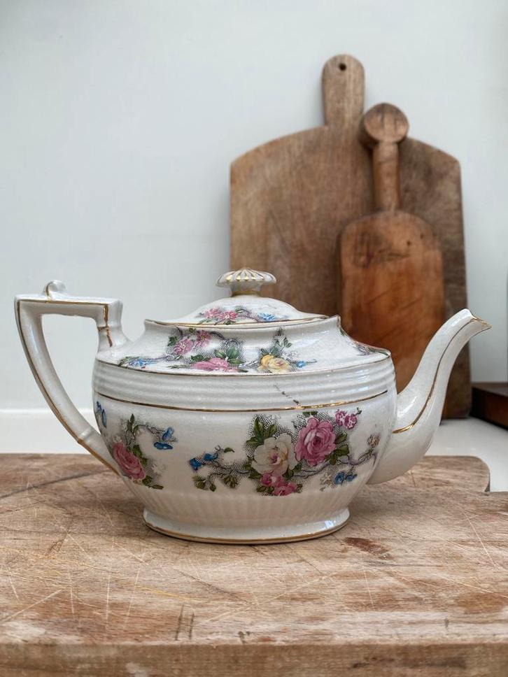 Antiek Engels theepotje Grimwade met rozen, Antiek en Kunst, Antiek | Keramiek en Aardewerk, Ophalen of Verzenden