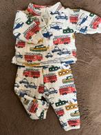 M&S setje jogging pak baby auto jongens maat 68 6-9 maanden, Ophalen of Verzenden, Zo goed als nieuw, Jongetje, Pakje