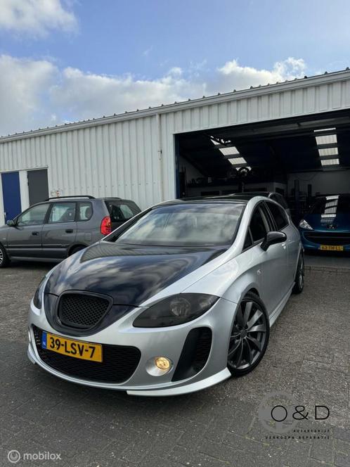 Seat Leon 1.4 TSI | Uniek | Sport | BTCC | Navi | Trekhaak, Auto's, Seat, Bedrijf, Te koop, Leon, ABS, Airbags, Airconditioning