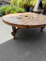 Retro salontafel uniek industrieel onderstel blad van hout, Huis en Inrichting, Tafels | Salontafels, Ophalen, Gebruikt, Rond
