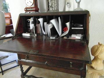 eiken secretaire 89 cm Br  103 cm Hoog Elst (U)  beschikbaar voor biedingen