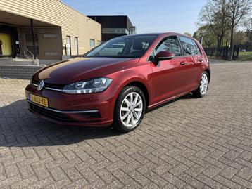 Volkswagen Golf 1.0 TSI Highline [ Fm navi,ecc,pdc,lmv,apple beschikbaar voor biedingen