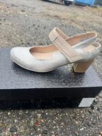 Nieuwe dames pump maat 37, Ophalen of Verzenden, Beige, Pumps