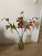 *Groene glazen vaas met takken met mandarijnen en citroenen*, Huis en Inrichting, Ophalen of Verzenden, Minder dan 50 cm, Groen