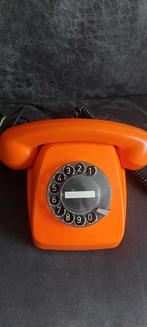 Vintage oranje draaischijf telefoon, Met draaischijf, Ophalen of Verzenden