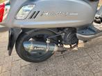 Akrapovic uitlaat ruilen tegen originele. 125cc Sym Fiddle, Fietsen en Brommers, Brommeronderdelen | Scooters, Ophalen of Verzenden
