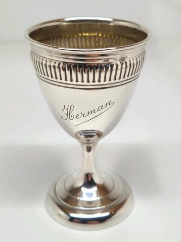 3e gehalte zilveren coquetier / eierhouder. beschikbaar voor biedingen