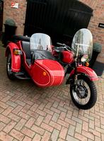 Zeer mooie Dnepr MT11 MT 11 Zijspan gerestaureerd, Cardan-aandrijving, 2 cilinders, Minimaal motorrijbewijs A2, 650 cc
