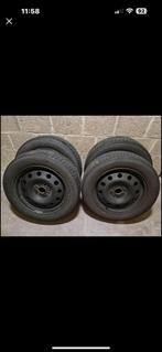 Yokohama winterbanden  185/60/R15, Auto diversen, Ophalen