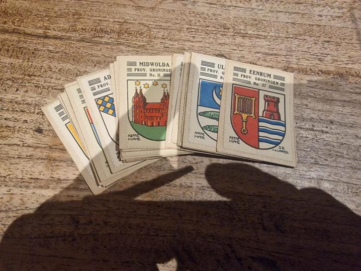 Postzegels met gemeente wapen uit Groningen op papier., Postzegels en Munten, Postzegels | Nederland, Ophalen of Verzenden