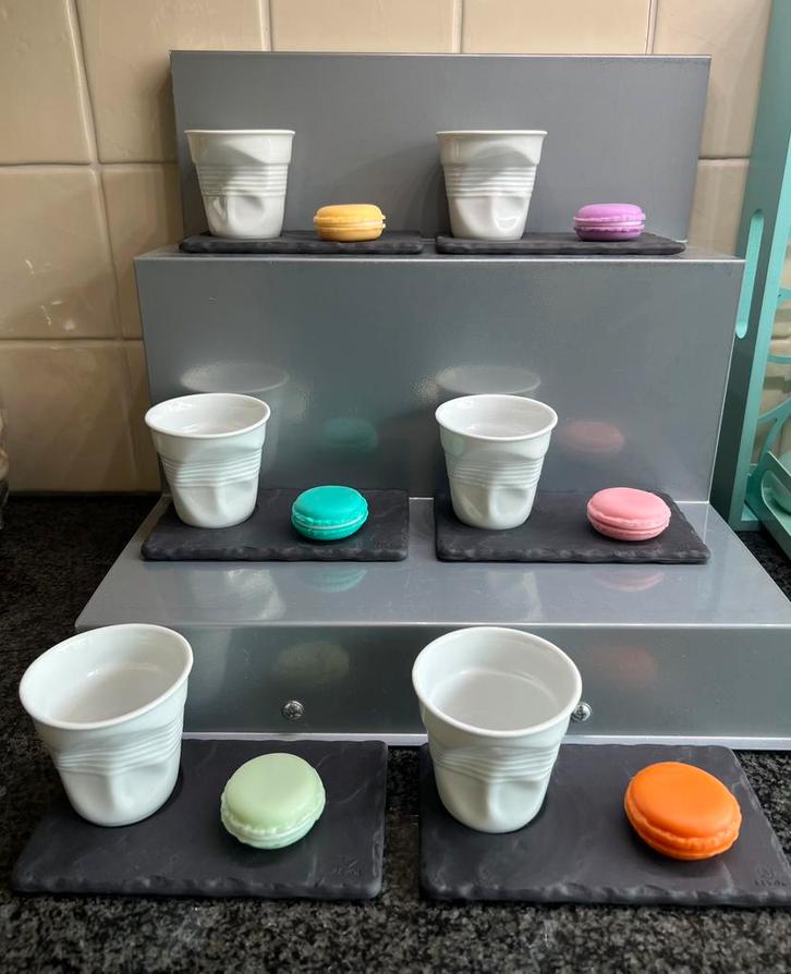 Deukbekers met leistenen onderbord Revol France, Huis en Inrichting, Keuken | Servies, Zo goed als nieuw, Kop(pen) en/of Schotel(s)