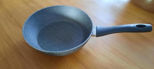 Hairy Bikers wokpan 26 cm, Huis en Inrichting, Keuken | Potten en Pannen, Zo goed als nieuw, Wok, Overige materialen, Inductieplaat