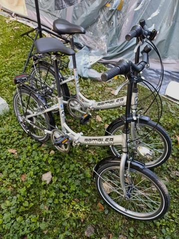 2 mooie vouwfietsen met handrem en versnelling beschikbaar voor biedingen