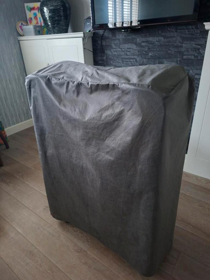 Opklapbaar logeerbed, Huis en Inrichting, Slaapkamer | Bedden, Ophalen