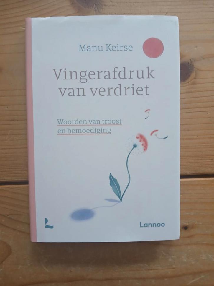 Vingerafdruk van verdriet - Manu Kerse a1wb12va11byiu2a1boek, Boeken, Wetenschap, Zo goed als nieuw, Sociale wetenschap, Ophalen of Verzenden