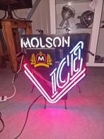 Neon verlichting molson ice. Usa
