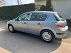 Opel Astra 1.6 16V 5D 77KW 2006 Grijs, Auto's, Voorwielaandrijving, 15 km/l, 4 cilinders, 1165 kg