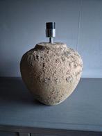 Super mooie stenen lampenvoet .Evt met linnenkap van Brynxz, Huis en Inrichting, Lampen | Tafellampen, Ophalen of Verzenden, Zo goed als nieuw