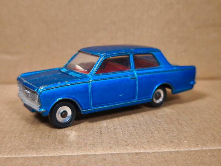 Dinky Toys Vauxhall Viva 136 - Vintage Modelauto, Hobby en Vrije tijd, Modelauto's | 1:43, Gebruikt, Auto, Overige merken, Ophalen