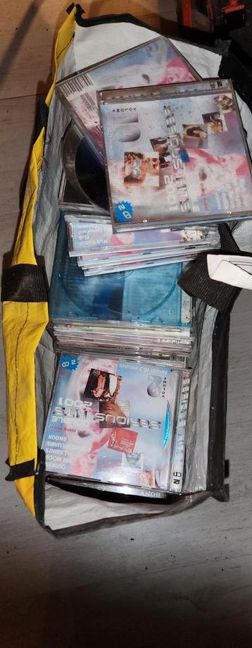 bigshopper vol cd's  beschikbaar voor biedingen