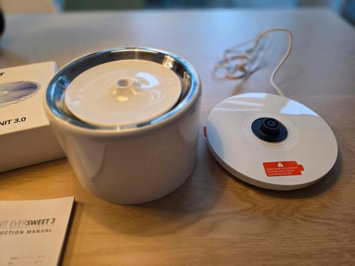 Drinkfontein Petkit Eversweet 3 drinkbak incl. Filters, Dieren en Toebehoren, Kattenvoerbakken en Drinkbakken, Zo goed als nieuw