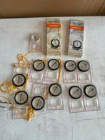 Set van 13 Travel & Co Plaatkompassen - Antiek Gereedschap I, Hobby en Vrije tijd, Overige Hobby en Vrije tijd, Ophalen of Verzenden