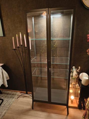 IKEA MILSBO Vitrinekast Antraciet - Zo goed als nieuw! beschikbaar voor biedingen