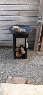 Vuurschaal met houtopslag "3 stuks", Ophalen, Zo goed als nieuw, Vuurkorf