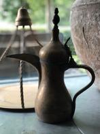 Oosterse dallah koffiepot Marrokaanse koffiekan, Antiek en Kunst, Ophalen of Verzenden