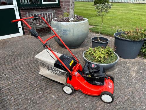 sabo ready start grasmaaier 43 cm wiel aandrijving, Tuin en Terras, Grasmaaiers, Benzine-grasmaaier, 40 t/m 49 cm, Cirkelmaaier