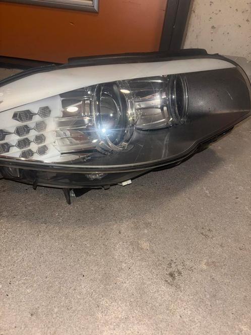 BMW 5-Serie F10/F11 Bi-Xenon Koplamp Links Hella 63117222340, Auto-onderdelen, Verlichting, BMW, Ophalen of Verzenden