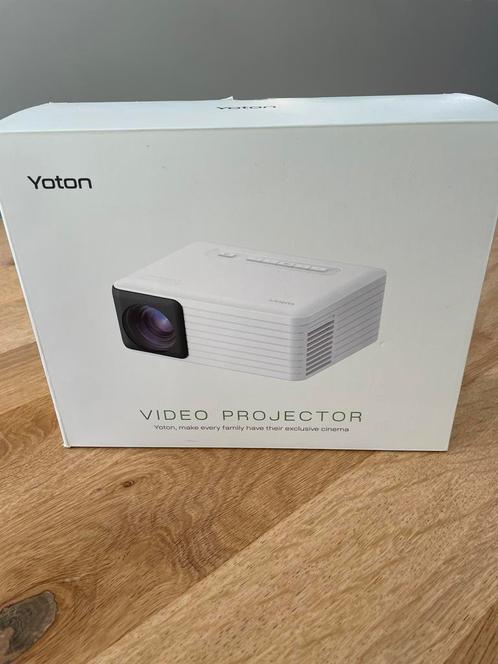Yoton Y3 mini beamer met WiFi en Bluetooth, Audio, Tv en Foto, Beamers, Zo goed als nieuw, LCD, Overige resoluties, Ophalen of Verzenden