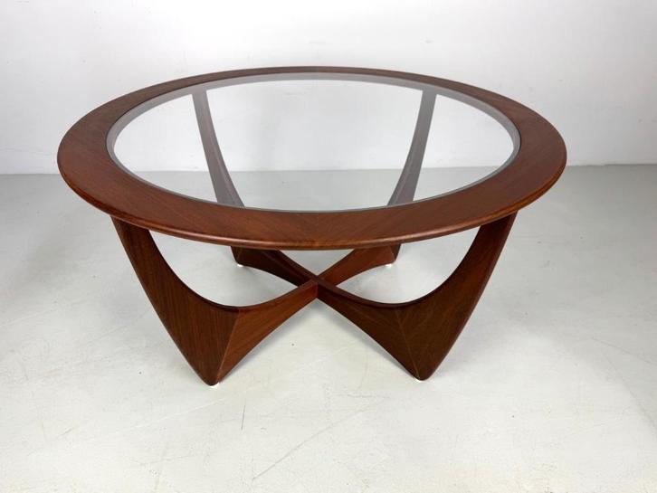 Vintage salontafel G-Plan, Huis en Inrichting, Tafels | Salontafels, Zo goed als nieuw, Minder dan 50 cm, 50 tot 100 cm, 100 tot 150 cm