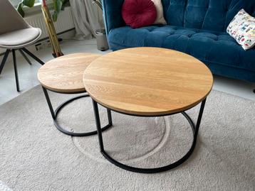Wooden/metal coffee table set beschikbaar voor biedingen