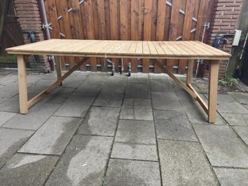 Teak hardhouten tuintafel 220x100 8-persoons [NIEUW IN DOOS] beschikbaar voor biedingen