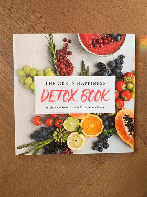 Merel Von Carlsburg - The green happiness detox book, Boeken, Kookboeken, Zo goed als nieuw, Ophalen of Verzenden