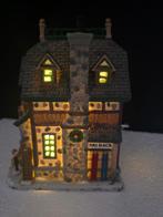 Lemax Pine hill ski lodge 75541 jaar 2007, Diversen, Kerst, Ophalen of Verzenden, Zo goed als nieuw