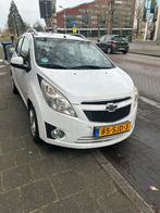 Chevrolet Spark 1.0 Bifuel 2011 Wit, Auto's, Chevrolet, 37 €/maand, 4 cilinders, Apple Carplay, Wit