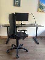 Zwart Bureau 160x80 - Bekant IKEA + bureaustoel, Ophalen, In hoogte verstelbaar, Zo goed als nieuw, Bureau