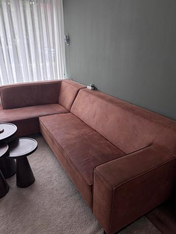L-vormige bank met chaise longue – netjes en comfortabel beschikbaar voor biedingen