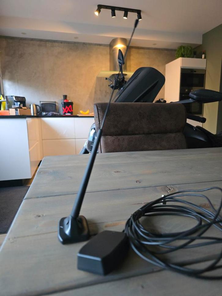 DAB+ Antenne met Kabel, Auto diversen, Autonavigatie, Zo goed als nieuw, Ophalen of Verzenden