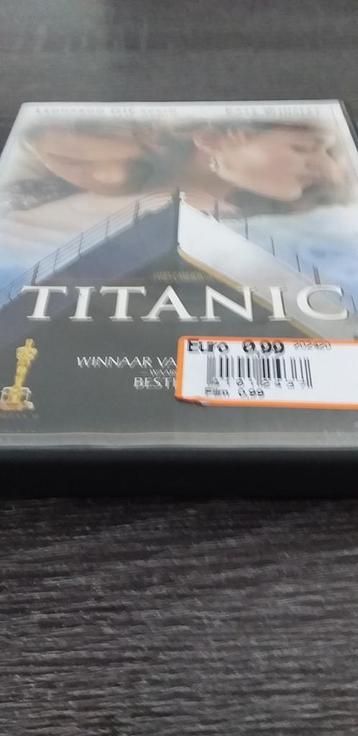 Dvd beschikbaar voor biedingen