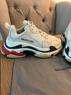 Balenciaga triple S maat 37 met bon!, Kleding | Dames, Schoenen, Balenciaga, Beige, Ophalen of Verzenden, Sneakers of Gympen