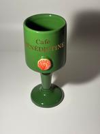 Keramische Café Bénédictine beker op voet, Ophalen of Verzenden, Zo goed als nieuw