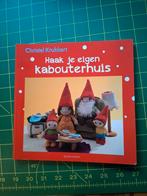 Haak je eigen kabouterhuis van Christel  Krukkert, Hobby en Vrije tijd, Breien en Haken, Ophalen of Verzenden, Zo goed als nieuw