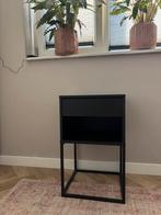 Nachtkastje VIKHAMMER IKEA, Ophalen, Gebruikt, Minder dan 45 cm, 55 tot 70 cm